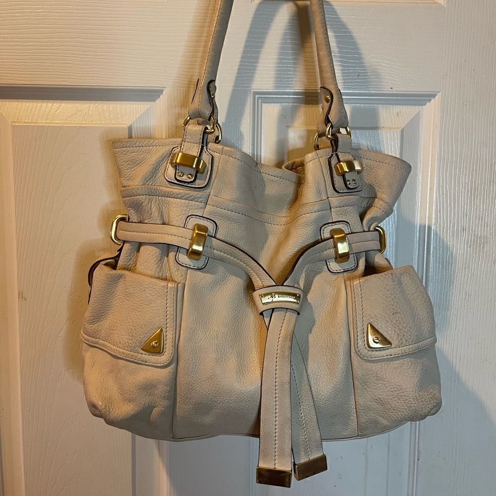 B Makowsky leather beige shoulder bag with gold tone hardwares and accen…